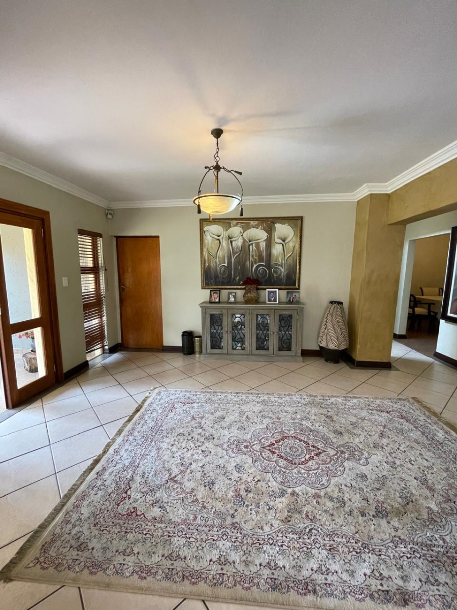 5 Bedroom Property for Sale in Xanadu Eco Park North West